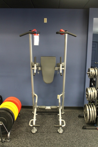 Тренажер Hoist HF-5962 в собранном виде у нас в зале Тренажер Hoist HF-5962 в собранном виде у нас в зале