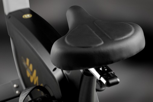 Регулируемое сидение по вертикали и горизонтали Регулируемое сидение по вертикали и горизонтали